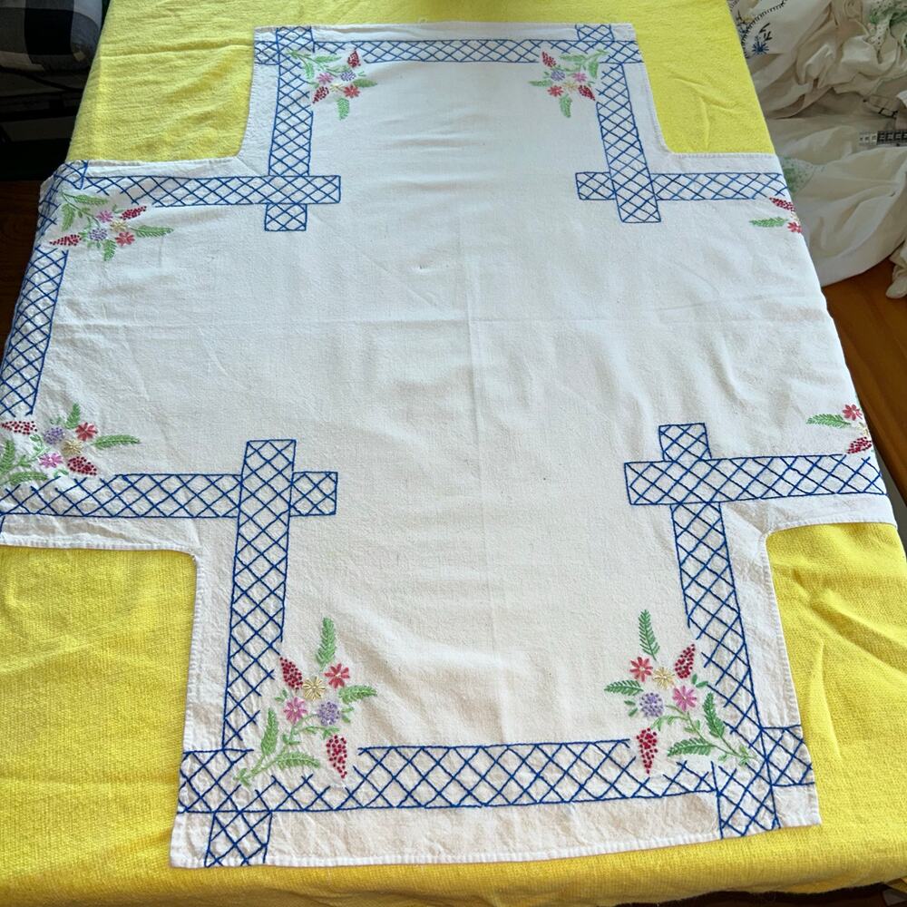 Vintage Cross-Shaped Embroidered Table Linen, Runner, Scarf, Or Dresser Topper